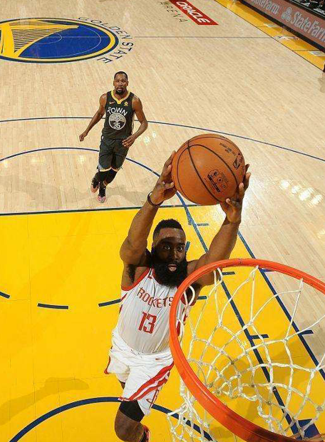 开云官方在线入口-风云突变！那不勒斯国际比赛日完成体检，NBA总决赛版图或变，话题不断，阵容厚度经受考验的简单介绍-开云官方在线入口